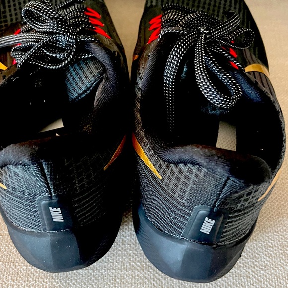 🎀HP3x🎀 NIKE SNEAKERS One of a Kind Lk New 8.5 M 🎀 - Picture 6 of 7